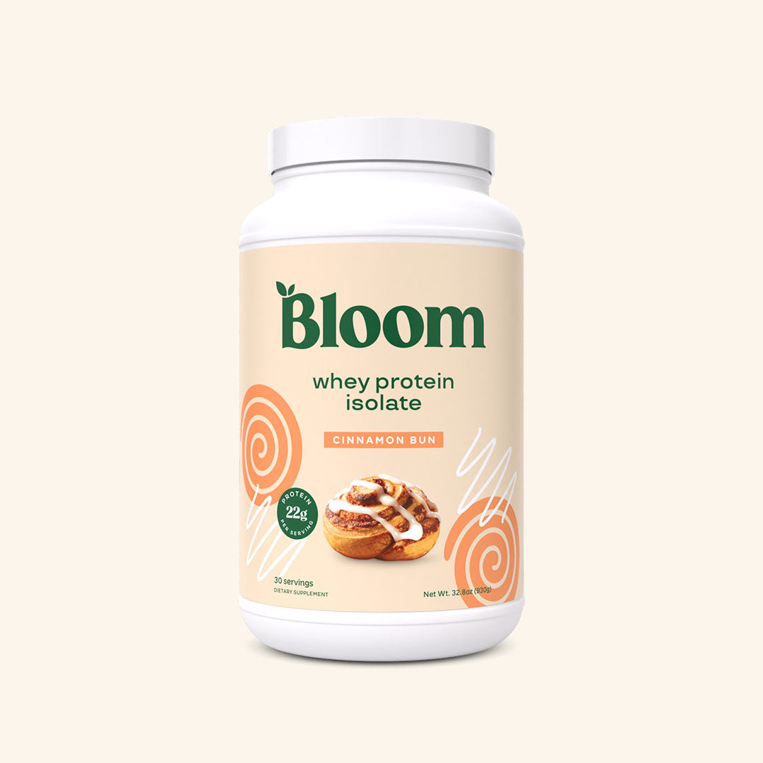 whey-isolate-protein-o3 0004_Whey_CinnamonBun_Shopify_efc7b45a-36bc-4b9b-8dca-0871329dbd27.jpg